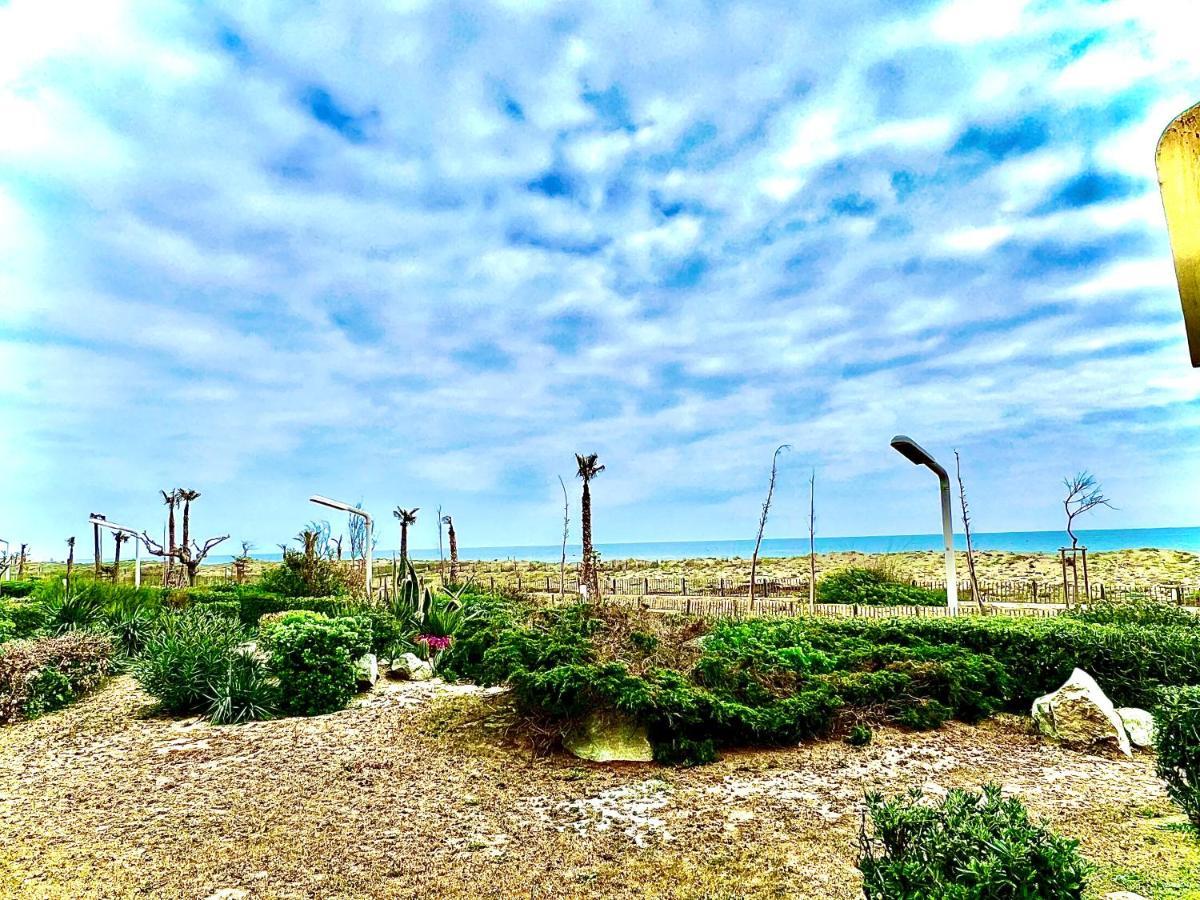Vue Mer Plage Parking Gratuit Wifi Village De Noel Le Barcarès Kültér fotó